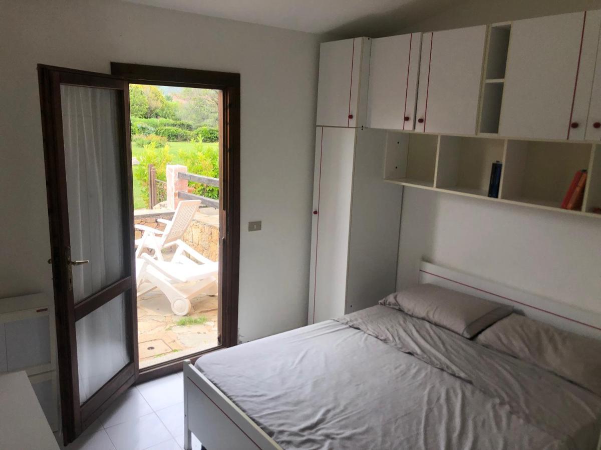 Appartamento In Villaggio, A 150Mt Dal Mare San Teodoro  Exterior foto